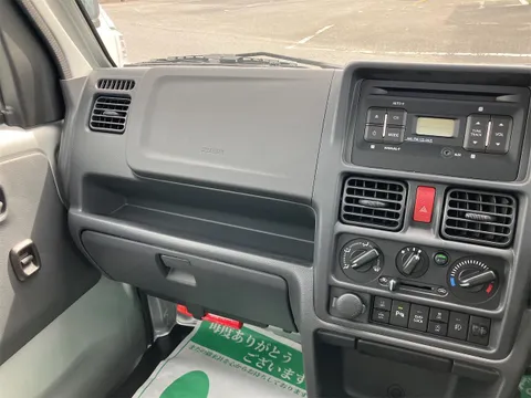 Nissan Clipper Truck