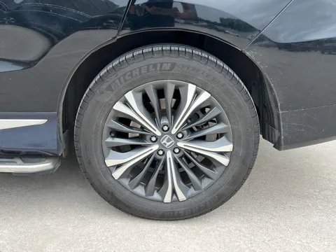 Honda UR-V