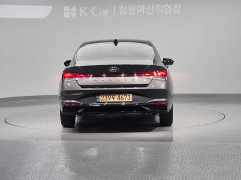 Hyundai Elantra (Avante)