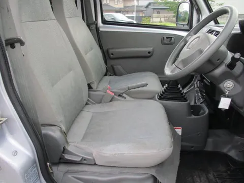Mitsubishi Minicab Van