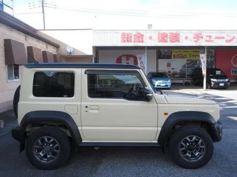 Suzuki Jimny Sierra
