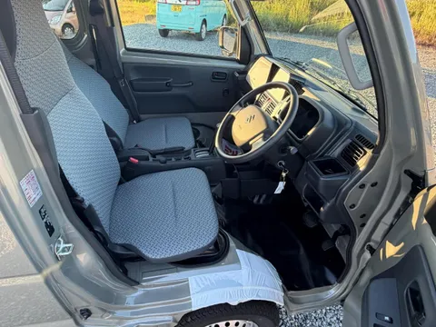 Suzuki Carry Track