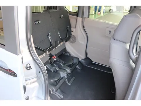 Honda N-BOX Joy