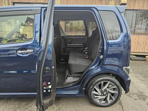 Suzuki Wagon R Stingray
