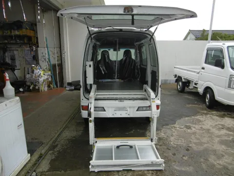 Toyota Pixis Van