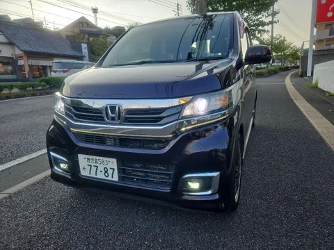Honda N-WGN Custom
