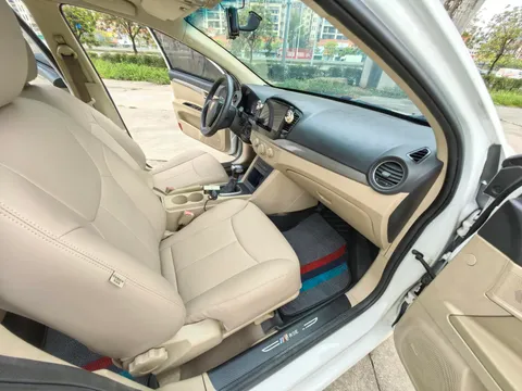 Roewe 350