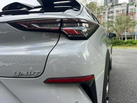 Changan UNI-T