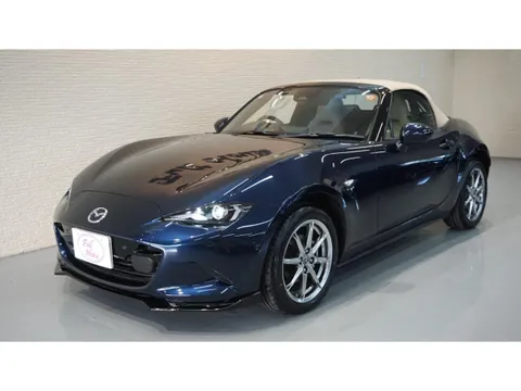 Mazda MX-5 (Roadster)