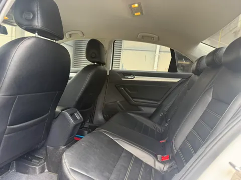 Volkswagen Lamando