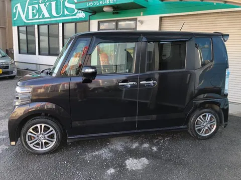 Honda N-BOX Plus Custom