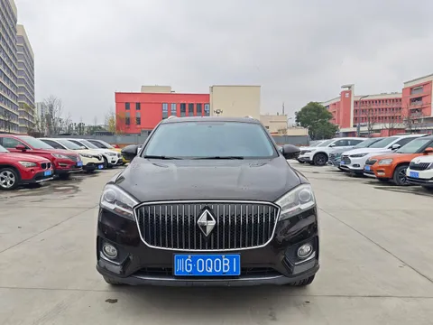 Borgward BX7