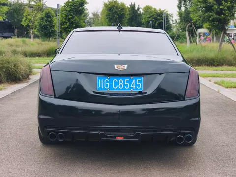 Cadillac CT6