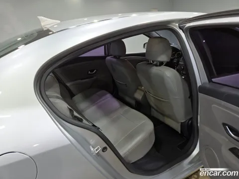 Renault SM3