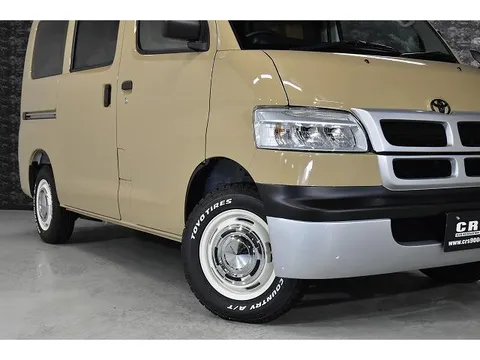 Toyota TownAce Van