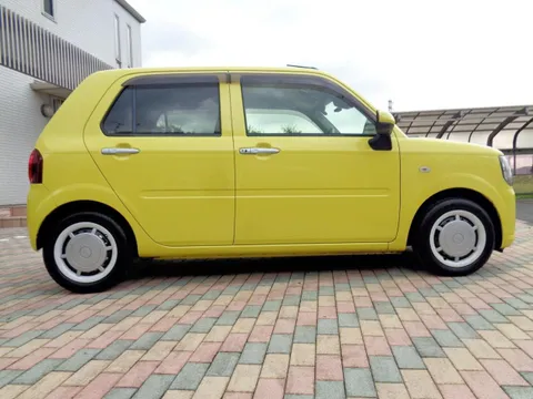 Daihatsu Mira Tocot