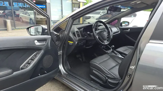 Kia Cerato (K3)