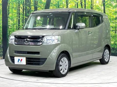 Honda N-BOX Slash