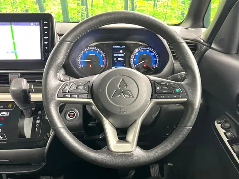 Mitsubishi Delica Mini