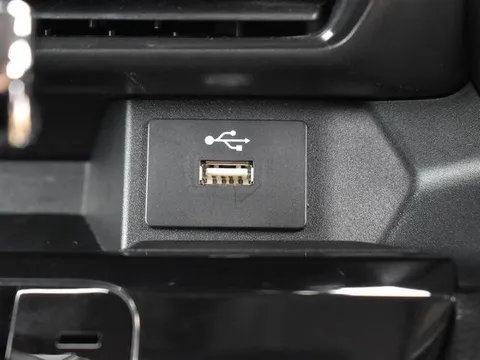 Mitsubishi eK X Space