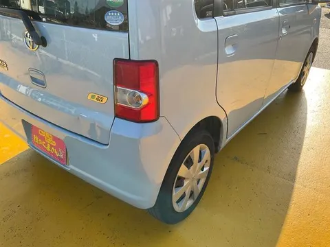 Toyota Pixis Space