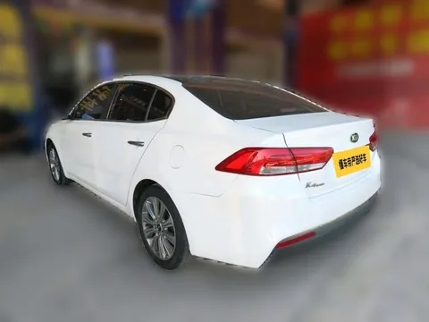 Kia K4