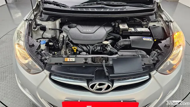 Hyundai Elantra (Avante)