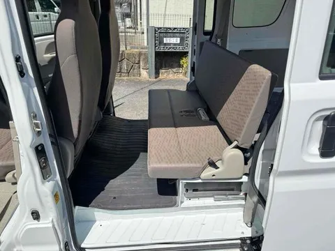 Nissan Clipper
