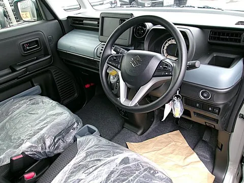 Suzuki Spacia Base