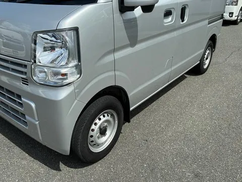 Nissan Clipper