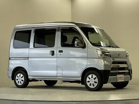 Toyota Pixis Van