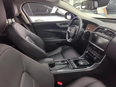 Jaguar XEL