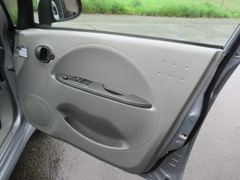 Mitsubishi I