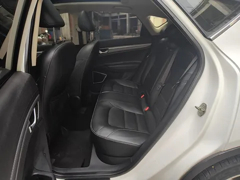 Geely Emgrand GS