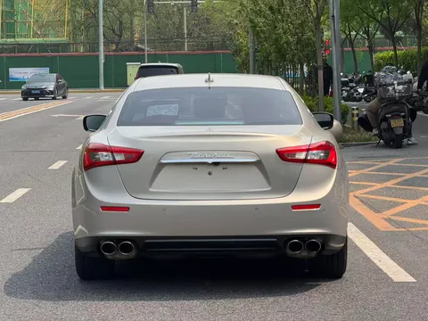 Maserati Ghibli