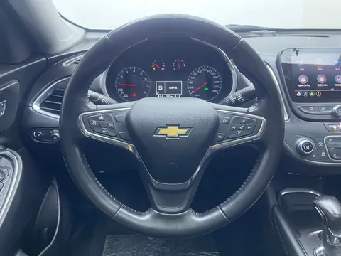 Chevrolet Malibu XL