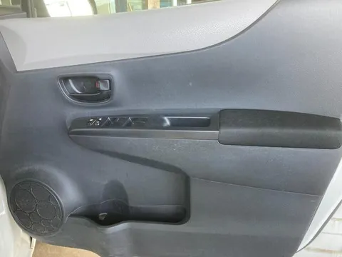 Toyota Yaris (Vitz)