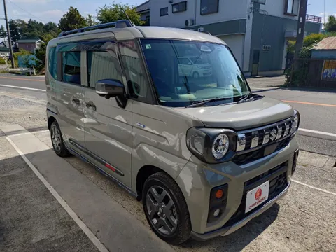 Suzuki Spacia Gear