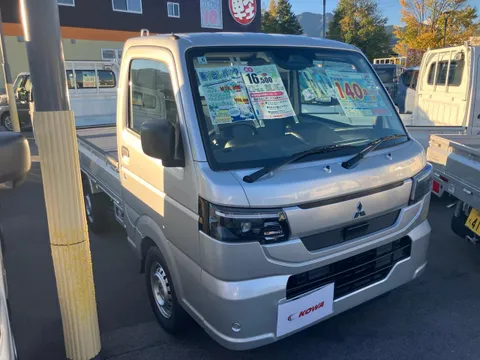 Mitsubishi Minicab Truck