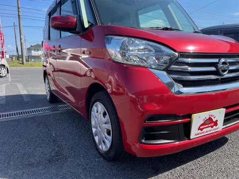 Nissan Dayz Roox