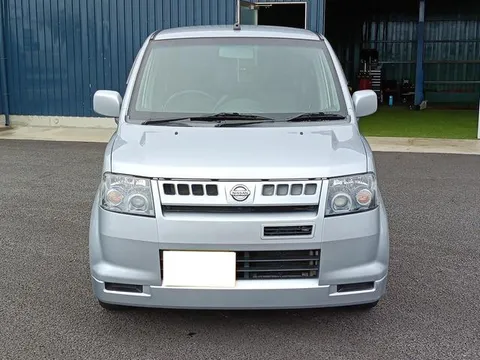 Nissan Otti