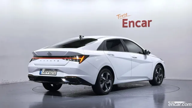 Hyundai Elantra (Avante)