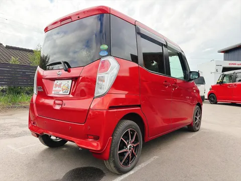Nissan Dayz Roox