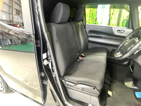 Honda N-BOX Slash