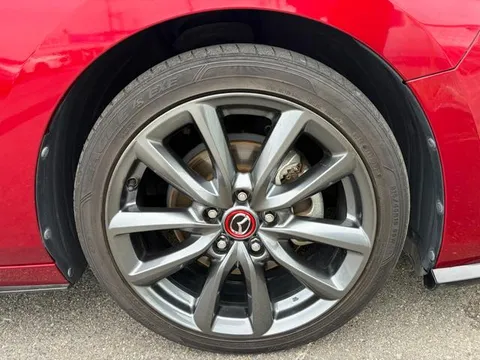 Mazda MAZDA3 Fastback