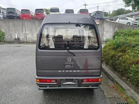 Honda Street