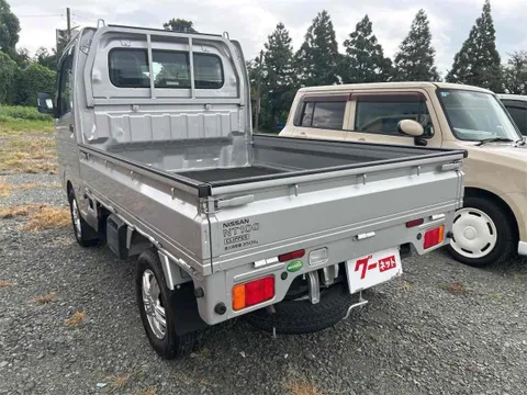 Nissan Clipper Truck