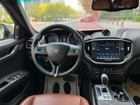 Maserati Ghibli