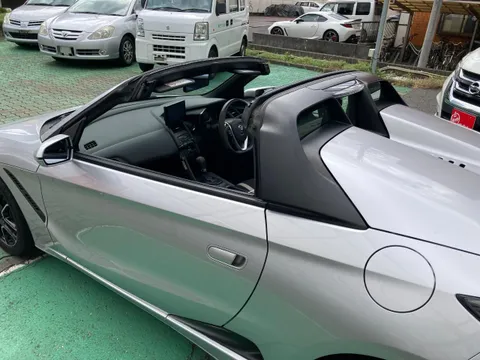 Honda S660