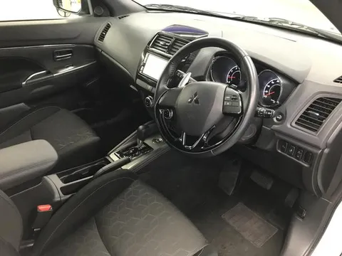 Mitsubishi RVR